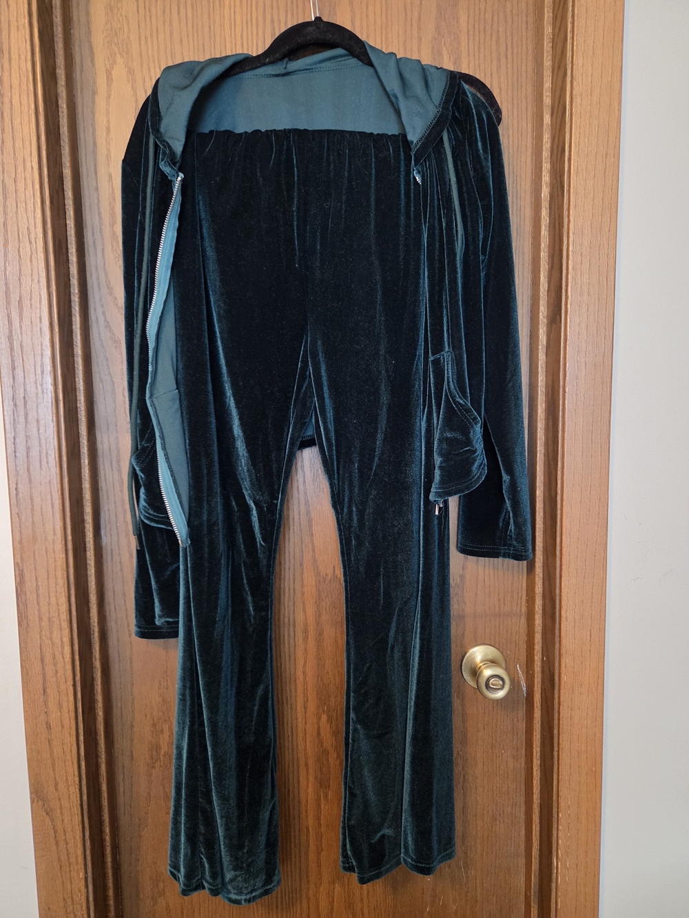 Velvet Hoodie Zip Up and Bell Bottom Lounge Pants Set- Dark Green Sz Lg